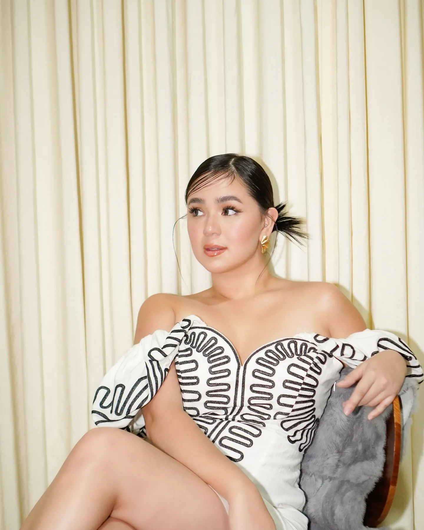 Mikee Quintos - mikee-quintos-sexy-27.webp